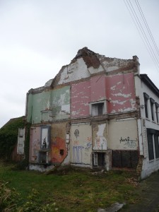 another house in doel